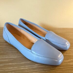 NWOT, Bandalino Liberty Flat Loafer in Elegant Blue Leather